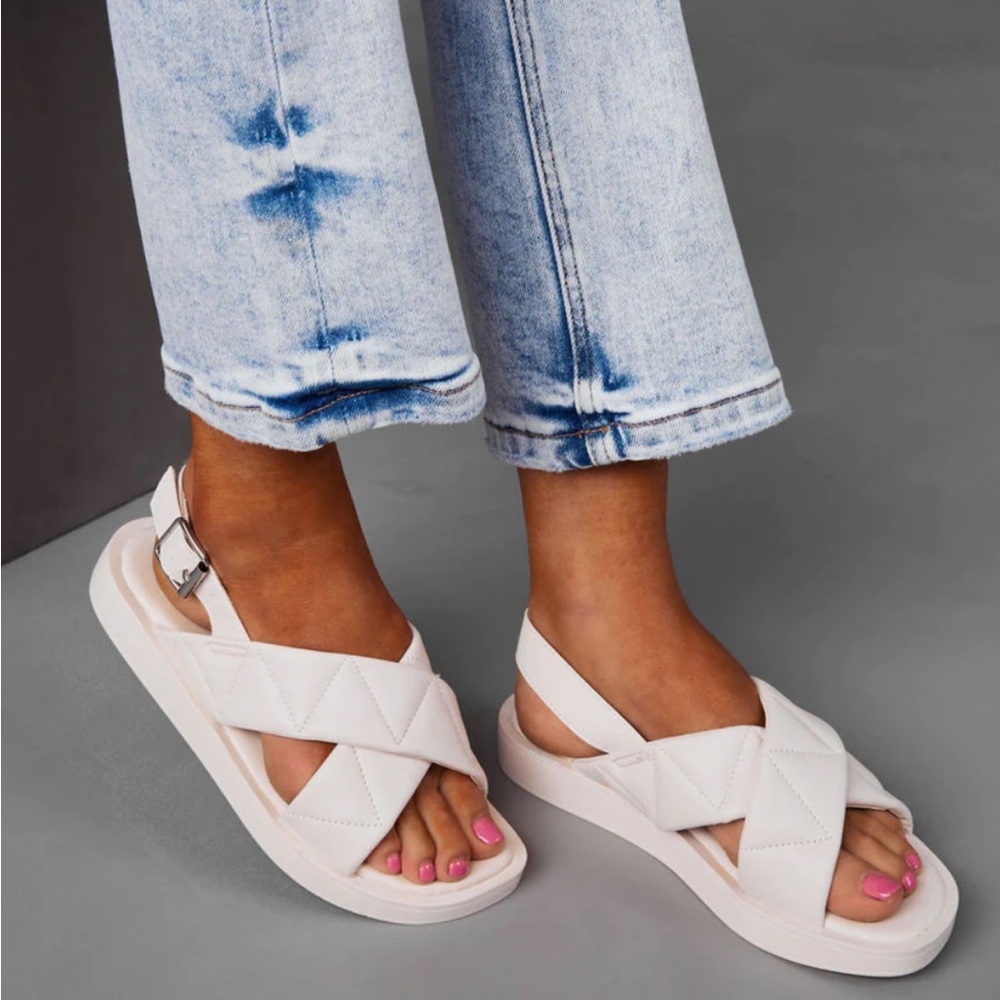 Vici collection QUINCY QUILTED ANKLE STRAP SANDAL - OFF WHITE